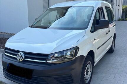 VW Caddy 175.000 km 7.400 &euro; Gelsenkirchen 45897