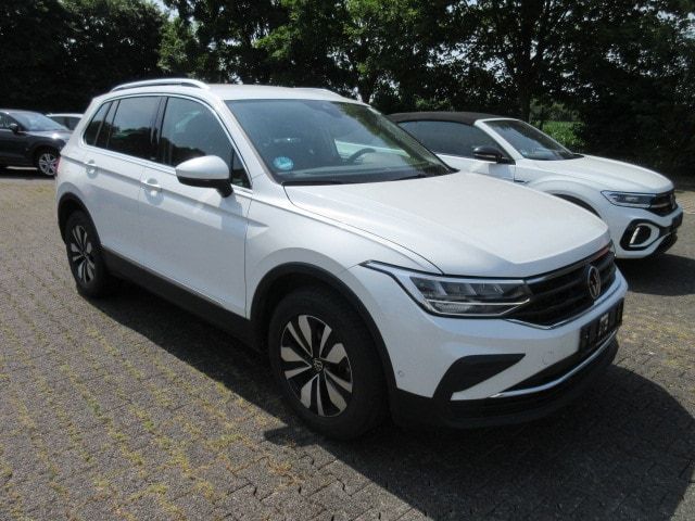 VW Tiguan 28.150 km 31.988 € Bergkamen 59192