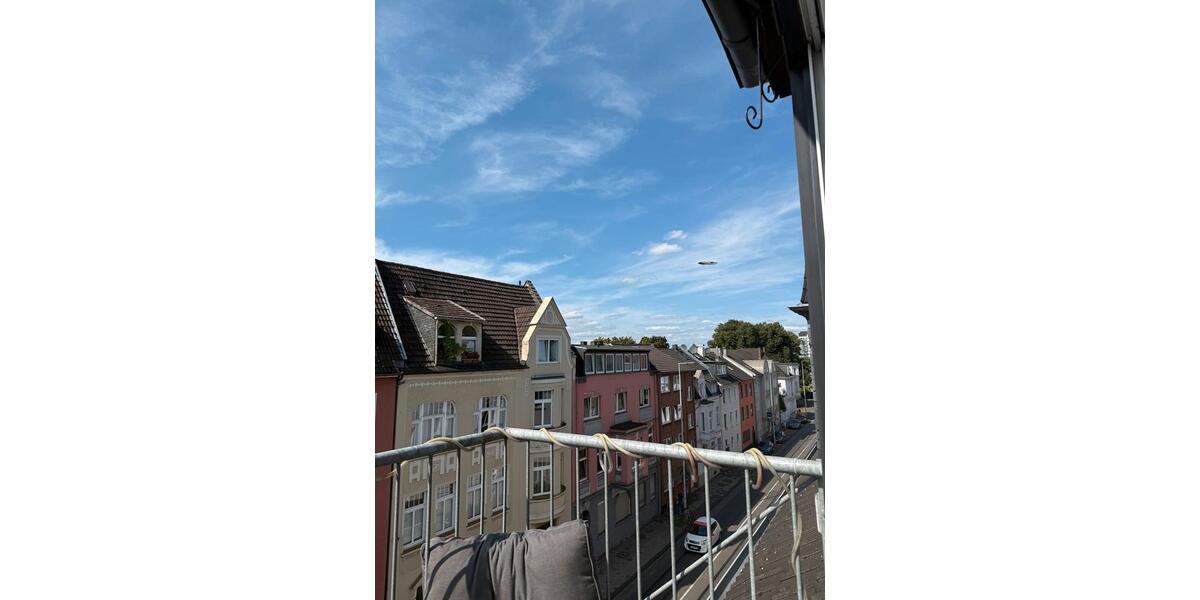 Möblierte 1,5-Zimmer-Wohnung mit Balkon (befristet) All-Inklusive 1.5 zimmer