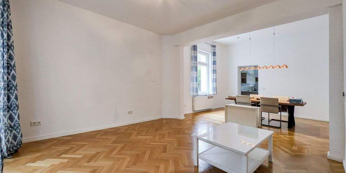 Etagenwohnung Bochum Gerthe - 5 Zimmer, 133 m&sup2;, 298.000&euro; | Angebot:25665728