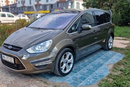 Ford S-Max 143.300 km 9.300 &euro; Mülheim an der ruhr 45478