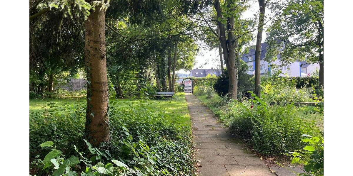 Baugrundstück mit positiver Bauvoranfrage zimmer