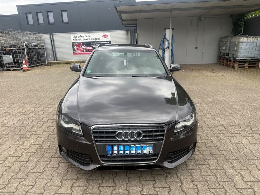 Audi A4 170.000 km 9.800 € Essen 45138