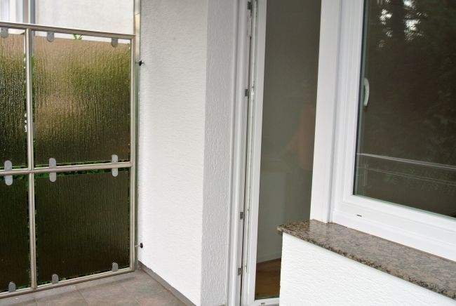 schickesgepflegtes und renoviertes Großraum-Apartment mit Balkon **Hochparterre 1 zimmer