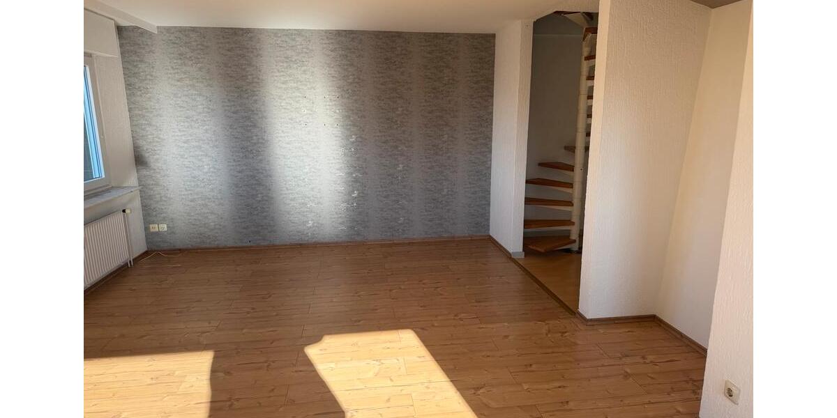 Etagenwohnung Witten Heven - 5 Zimmer, 120 m&sup2;, 1.500&euro; | Angebot:24839135