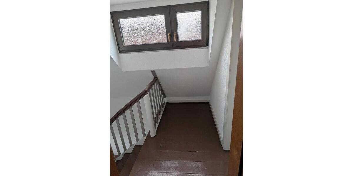 Dachgeschoßwohnung Bochum Eppendorf - 2 Zimmer, 55 m&sup2;, 535&euro; | Angebot:26045524