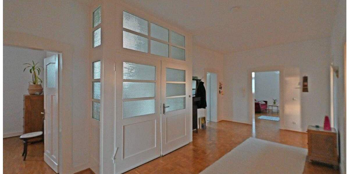 Eine echte Rarität! Historisches Pfarrhaus auf tollem Grundstück in Bochum-DahlhausenLinden 1 zimmer