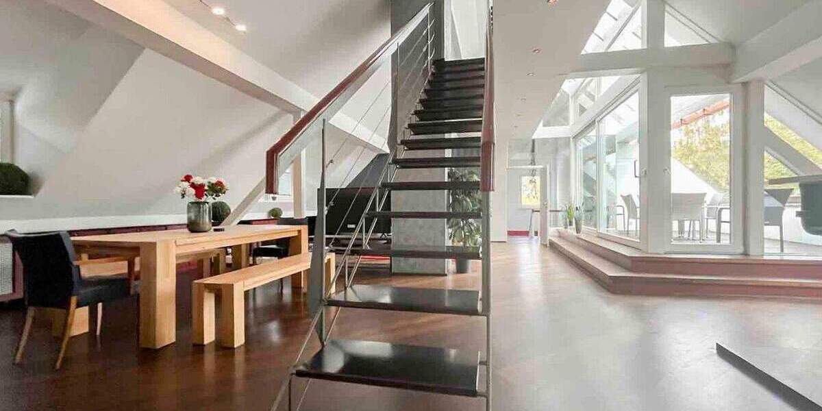 Exklusive Maisonette-Eigentumswohnung mit Sauna, großer Terrasse und außergewöhnlicher Architektur 5 zimmer