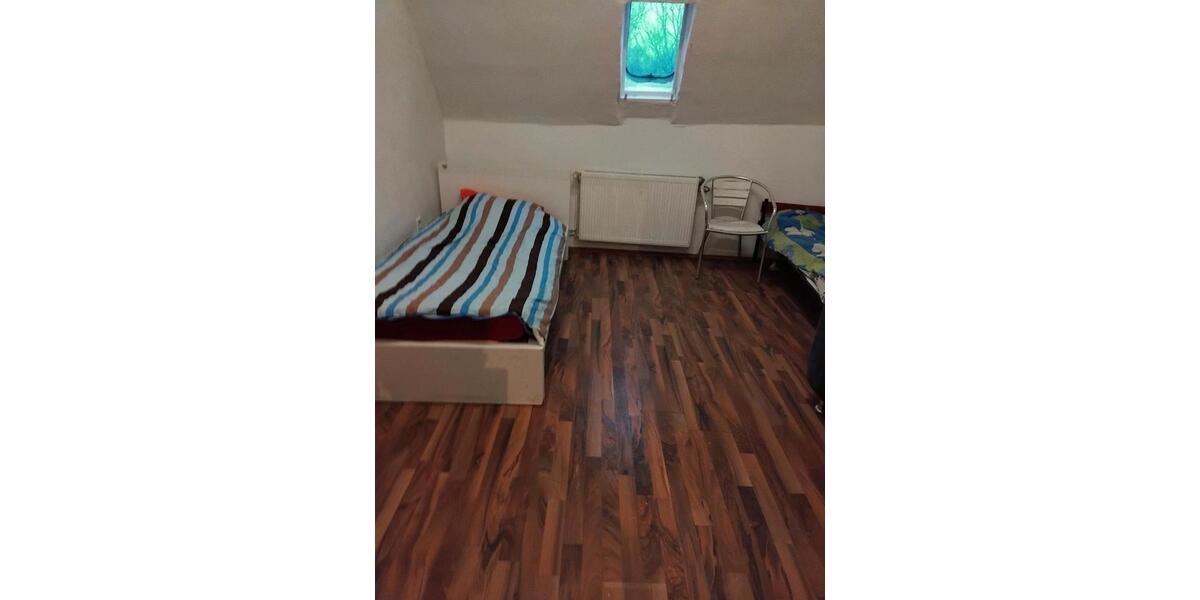 Dachgeschoßwohnung Bochum Bochum-Mitte - 3 Zimmer, 47 m&sup2;, 550&euro; | Angebot:25751677