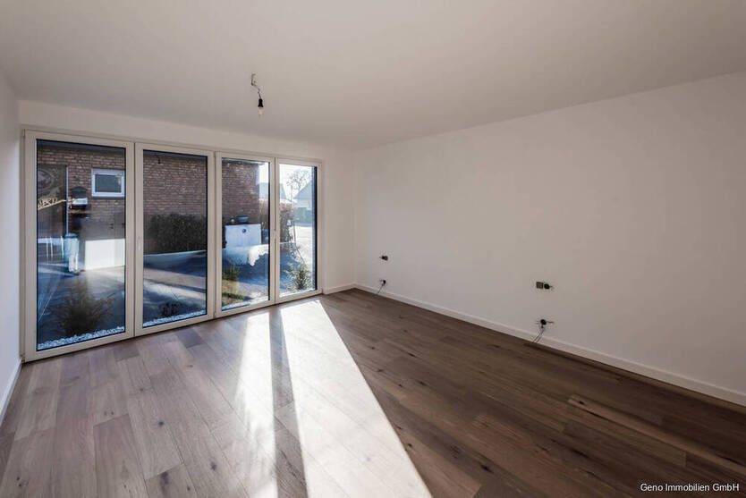 Traumdomizil in Byfang: Top-Wohnung mit Stil + Komfort