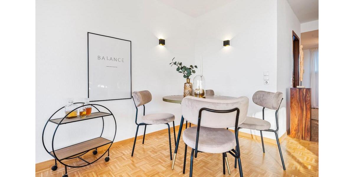 Etagenwohnung Bochum Querenburg - 2 Zimmer, 74 m&sup2;, 200.000&euro; | Angebot:27003173