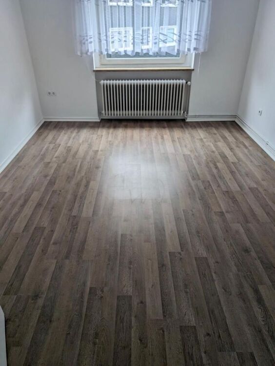 Remscheid InnenstadtHelle 3-Zimmer Wohnung mit Küche Hell und modern geschnitten