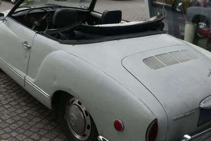 VW Karmann Ghia 122.000 km 31.500 € Dortmund 44269