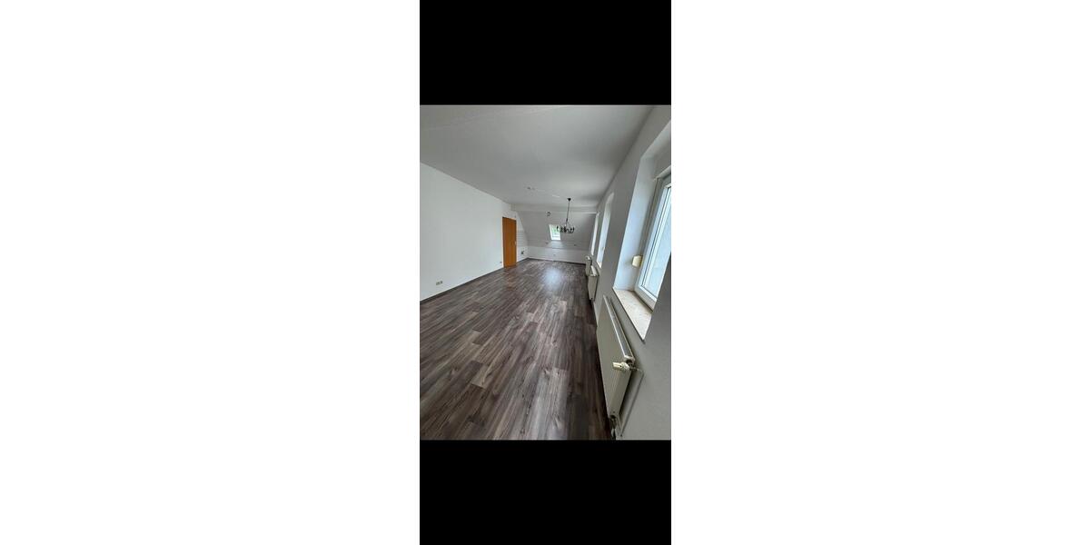 Dachgeschoßwohnung Hagen Hohenlimburg - 4 Zimmer, 74 m&sup2;, 725&euro; | Angebot:25421915