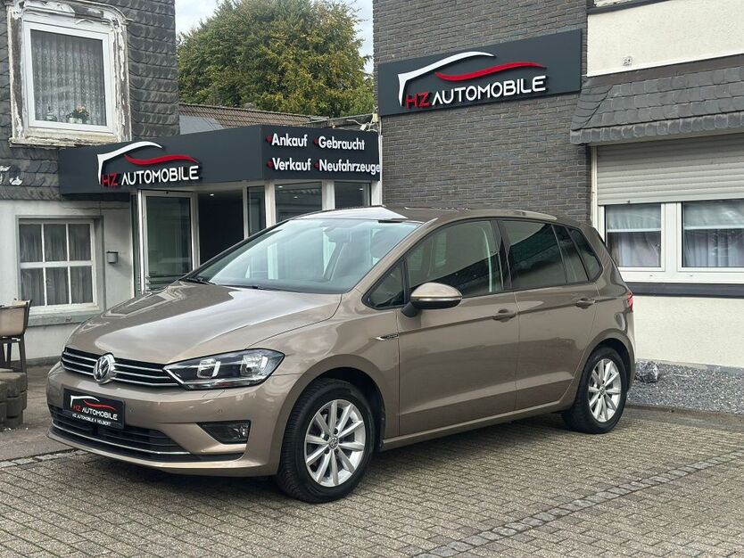 VW Golf Sportsvan 57.596 km 11.990 € Velbert 42551