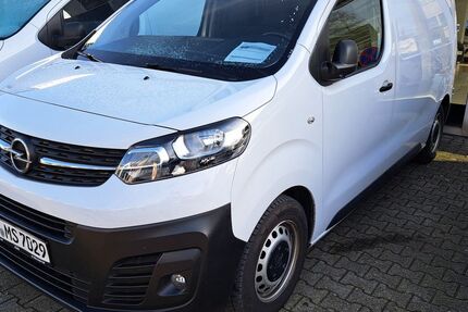 Opel Vivaro 77.500 km 19.990 € Essen 45307