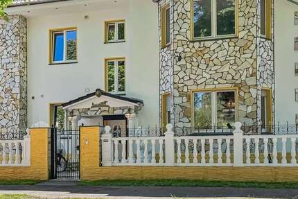Haus Recklinghausen Hillerheide - 11 Zimmer, 471 m&sup2;, 550.000&euro; | Angebot:27085801