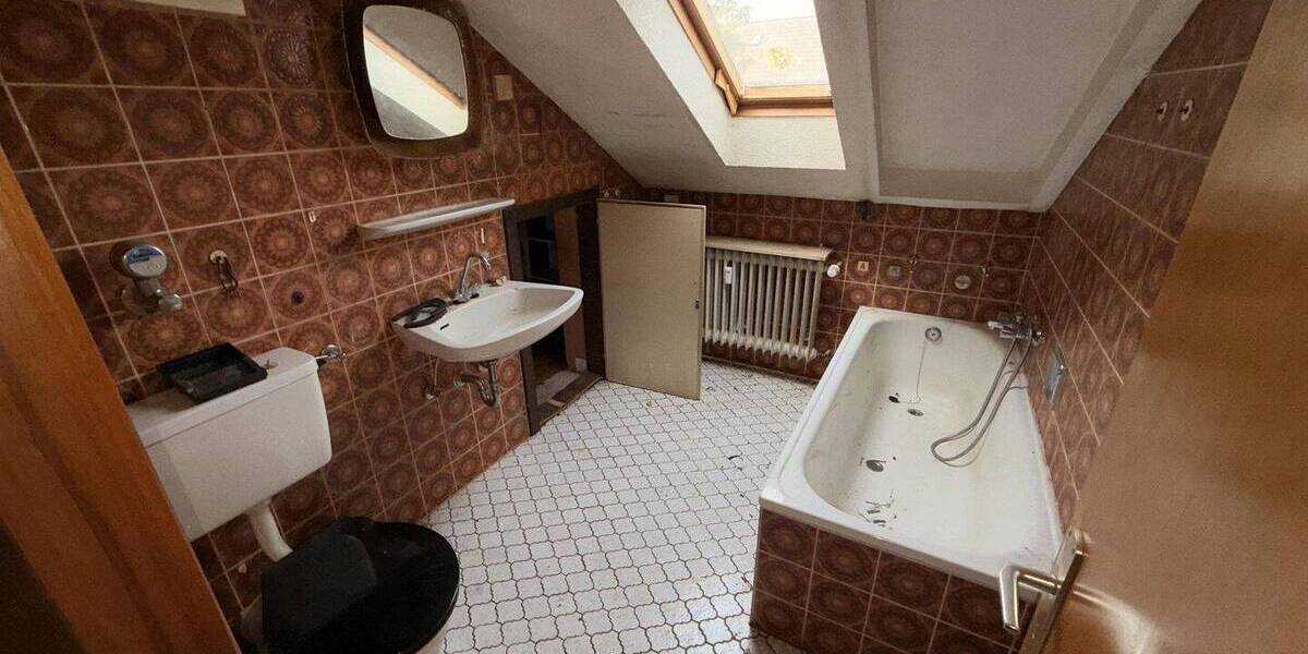 Etagenwohnung Dortmund Körne - 2 Zimmer, 60 m&sup2;, 140.000&euro; | Angebot:26377229