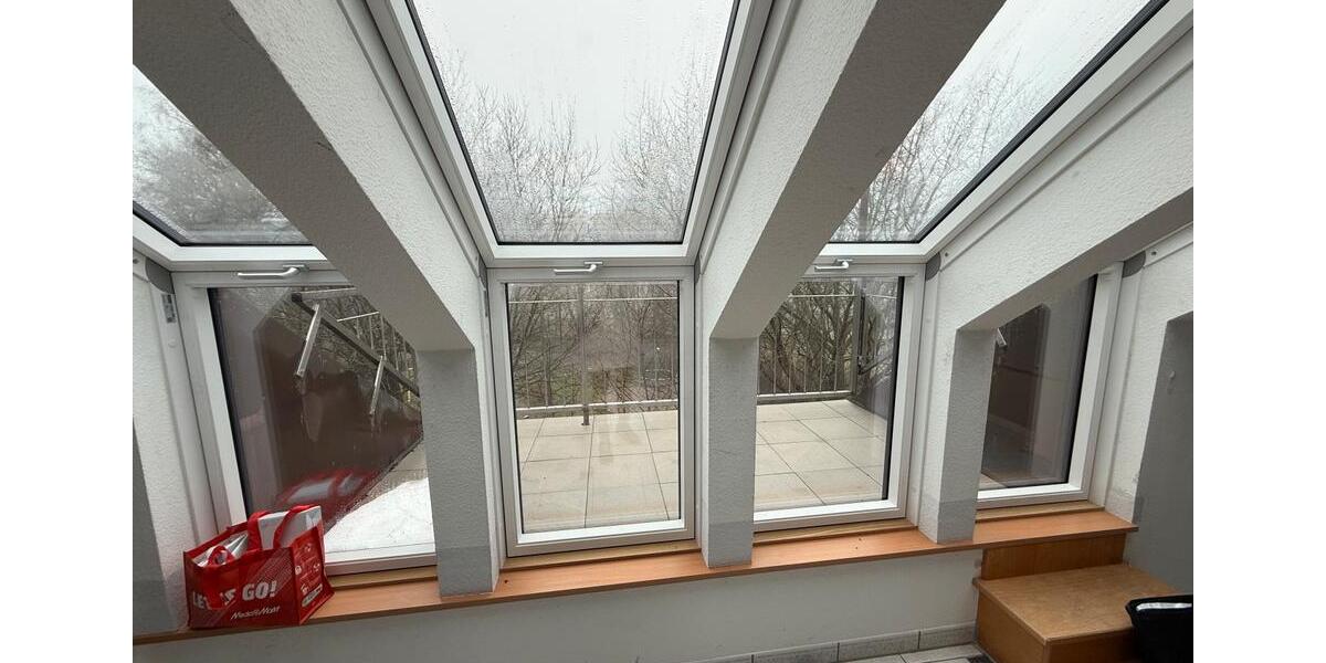 3-Zimmer-DG-Wohnung ca. 100 qm mit Balkon in Velbert 3 zimmer