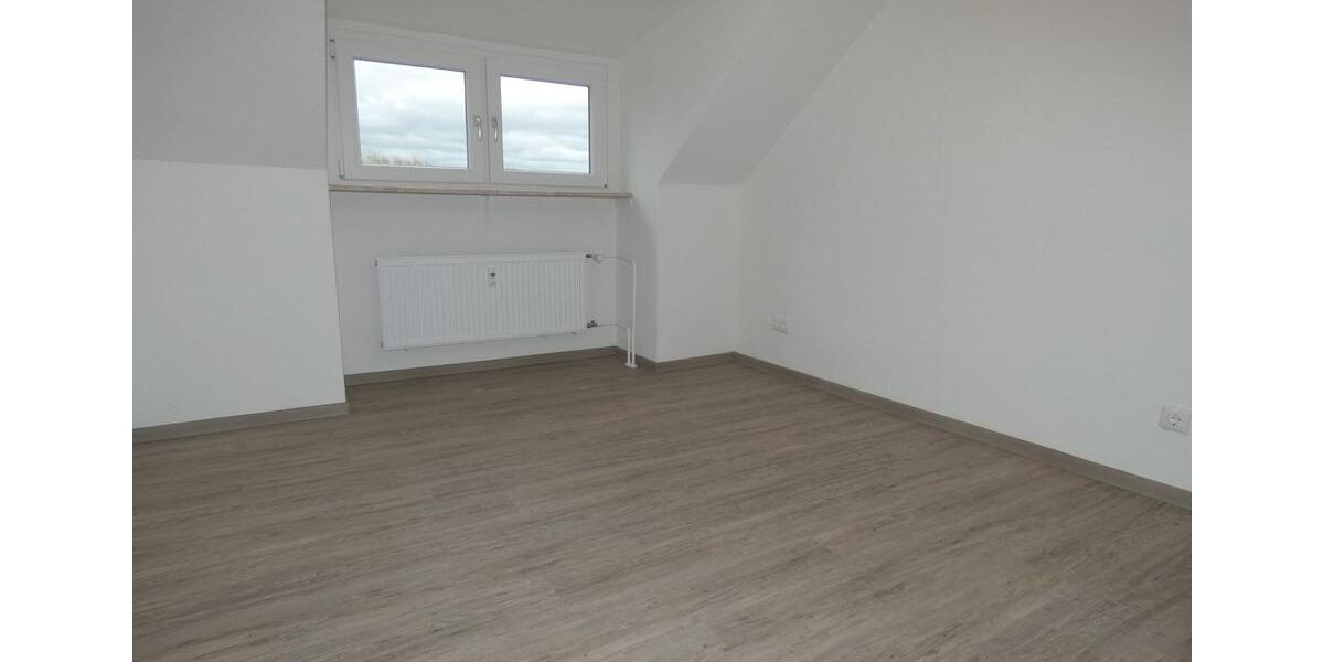 *** Covivio modernisiert für Sie! Charmante EG-Wohnung mit Duschbad! *** 4 zimmer