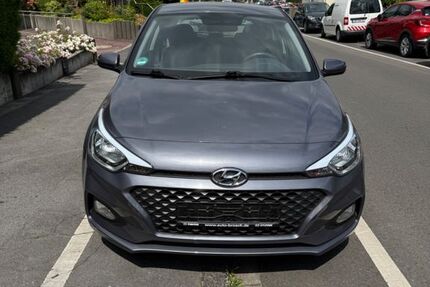 Hyundai i20 37.323 km 12.200 &euro; Dortmund 44309