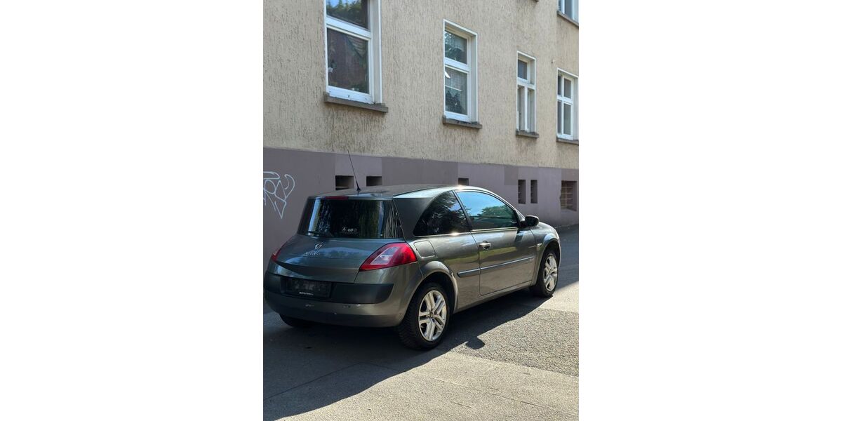 Renault Megane 250.000 km 1.200 &euro; Essen 45145