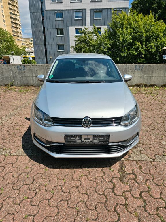 VW Polo 120.000 km 9.500 € Remscheid 42853