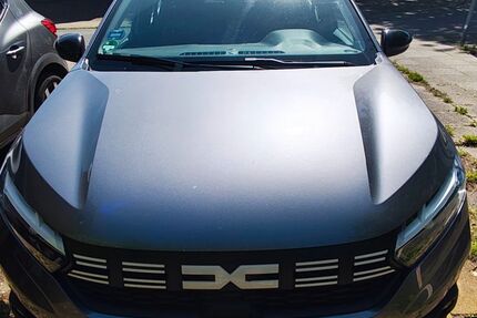 Dacia Sandero 2.200 km 17.750 &euro; herne 44627