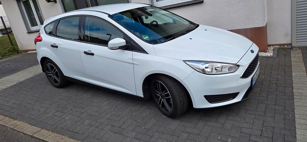 Ford Focus 45.000 km 12.200 &euro; Bochum 44879