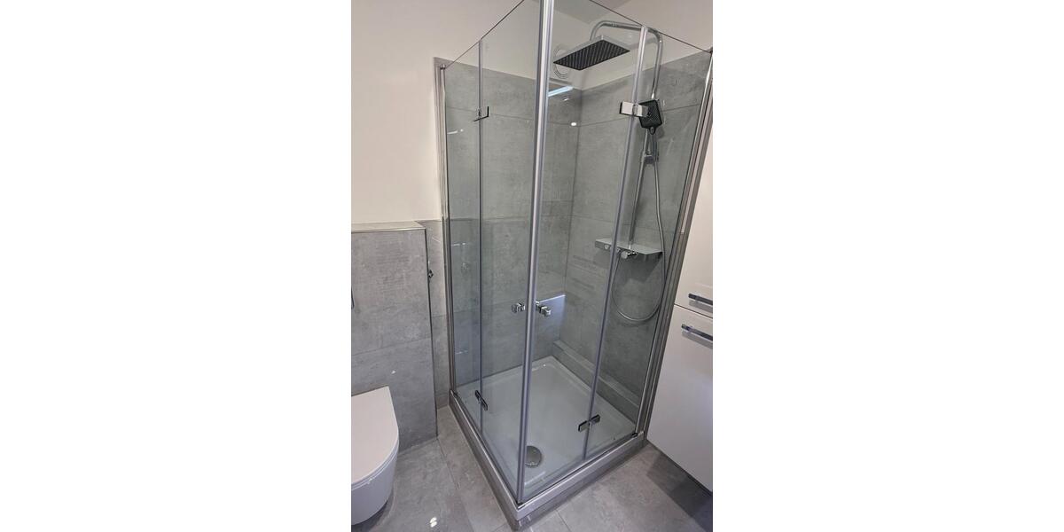 Kernsaniert | 63m² | 2,5-Zi-ETW | Balkon | Aufzug | ruhig 2.5 zimmer