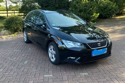 Seat Leon 90.300 km 8.500 &euro; Marl 45770