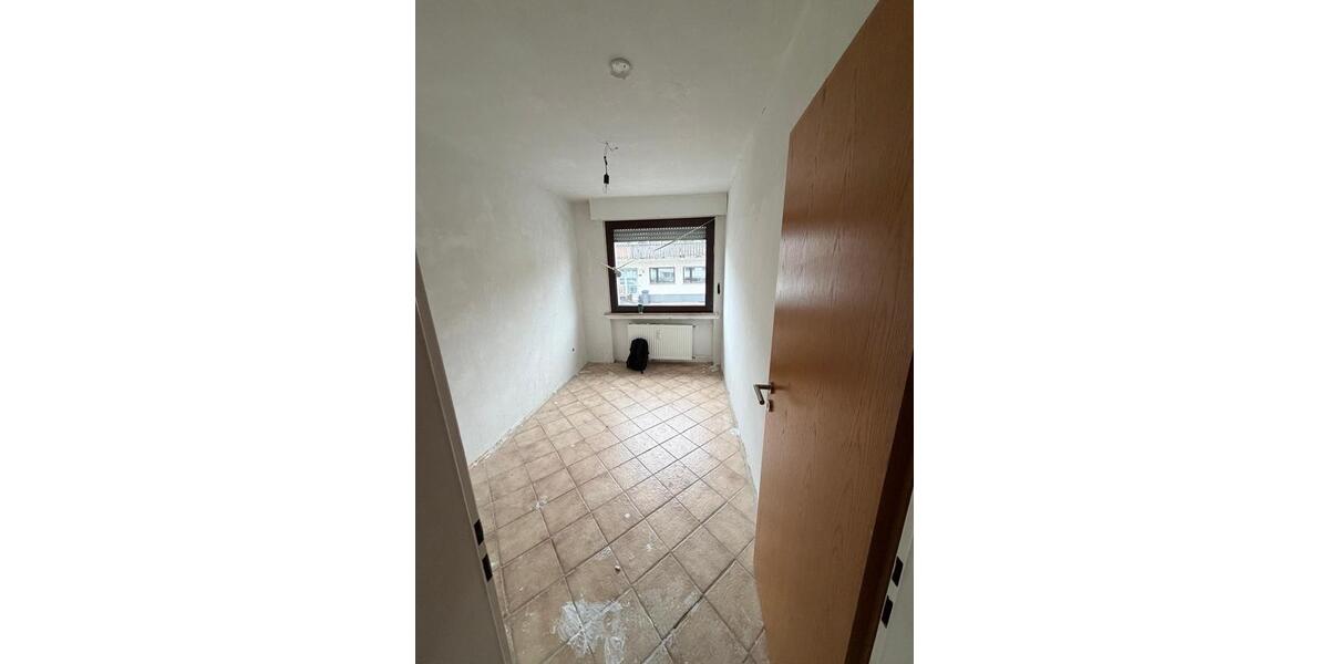 Erdgeschoßwohnung Schwerte - 3 Zimmer, 81 m&sup2;, 250.000&euro; | Angebot:25297046