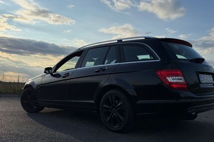 Mercedes-Benz C 250 320.000 km 6.800 € Sprockhoevel 45549