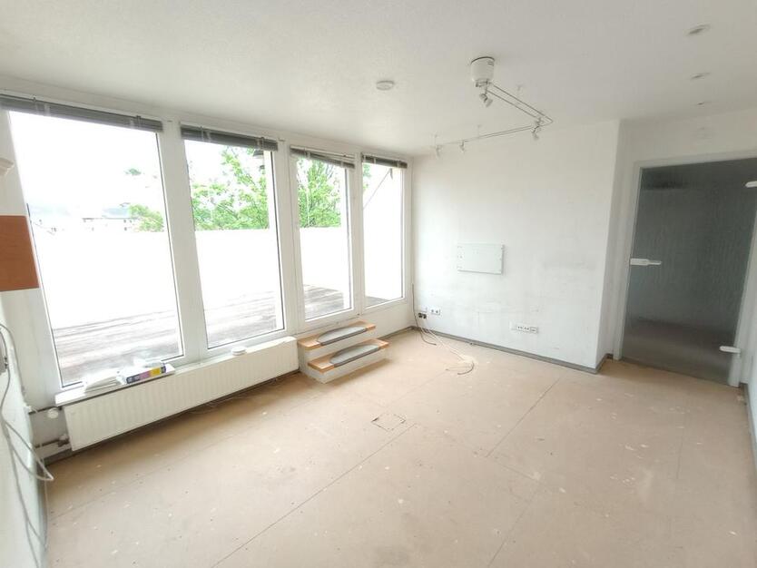 zentrale Lage 42119 Wuppertal 77m² Nähe BahnhofUni,WG möglich