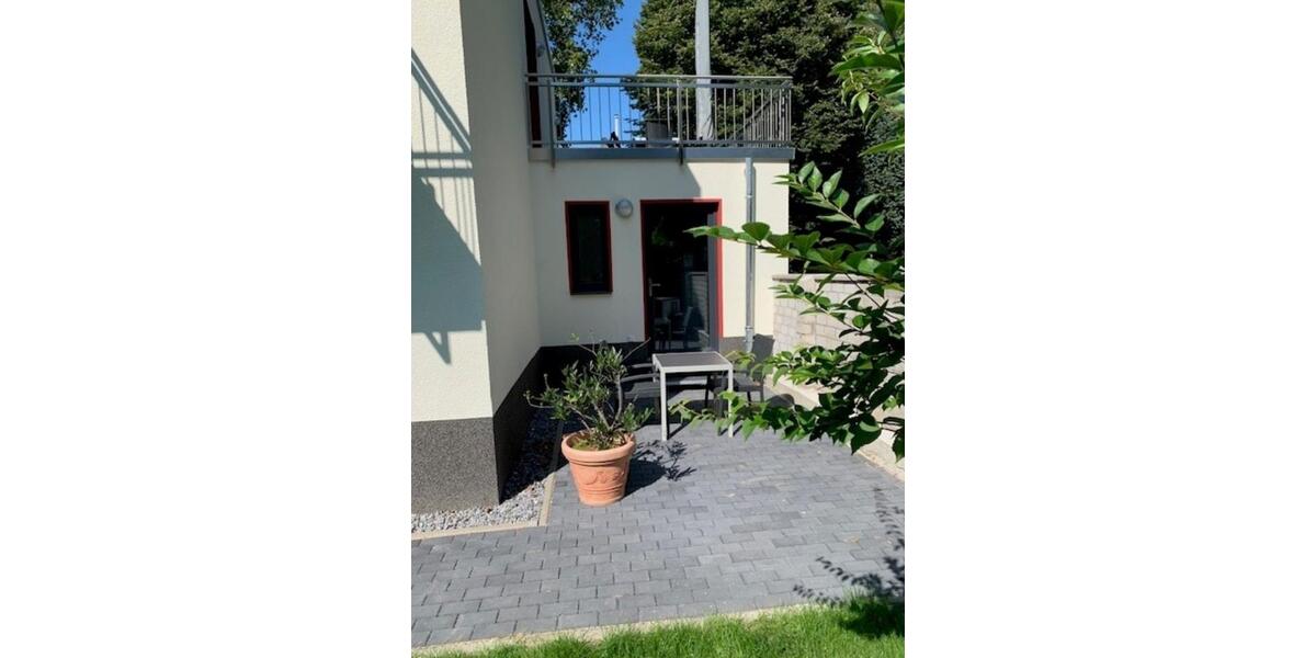 möbliertes Apartment mit Terrasse 34 qm 1.5 zimmer