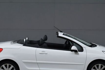Peugeot 207 89.500 km 5.800 &euro; Herten 45701