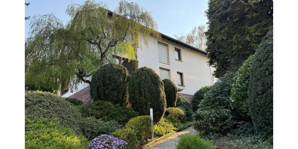 Etagenwohnung Witten Bommern - 4 Zimmer, 140 m&sup2;, 1.490&euro; | Angebot:26694530