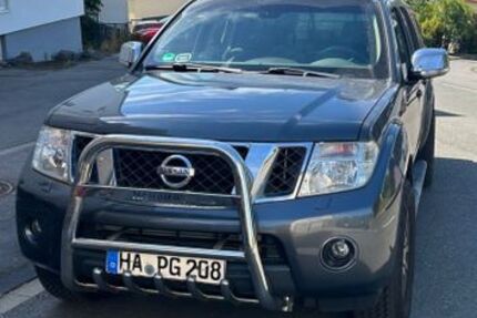 Nissan Navara 270.000 km 7.999 &euro; Hagen 58119