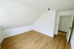 Dachgeschoßwohnung Dortmund Eving - 4 Zimmer, 115 m&sup2;, 1.100&euro; | Angebot:27580153