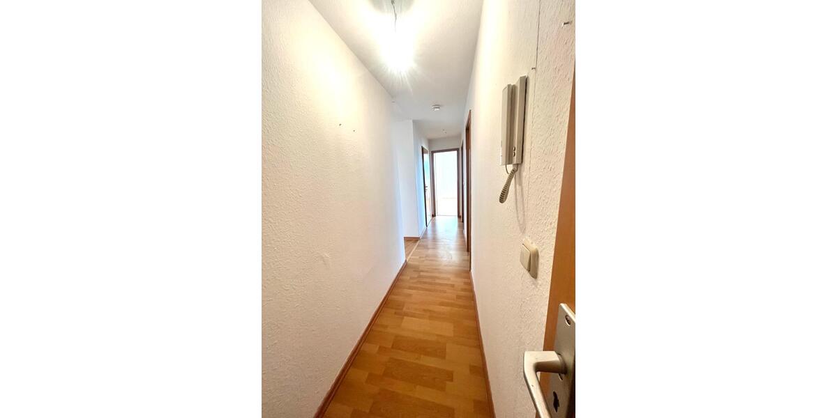 Dachgeschoßwohnung Essen Stadtbezirk III - 2 Zimmer, 73 m&sup2;, 143.000&euro; | Angebot:24840852