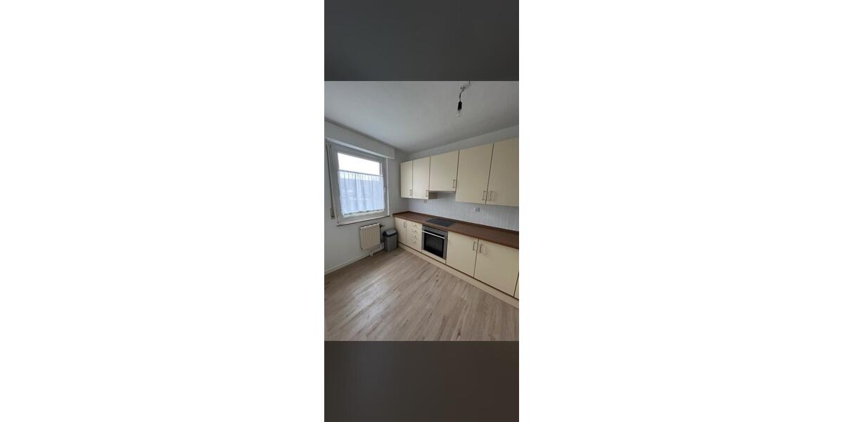 Hochparterre Dortmund Hombruch - 5 Zimmer, 98 m&sup2;, 249.000&euro; | Angebot:27499375