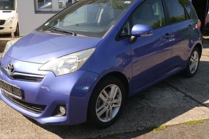 Toyota Verso-S 92.000 km 6.990 € Wuppertal 42329