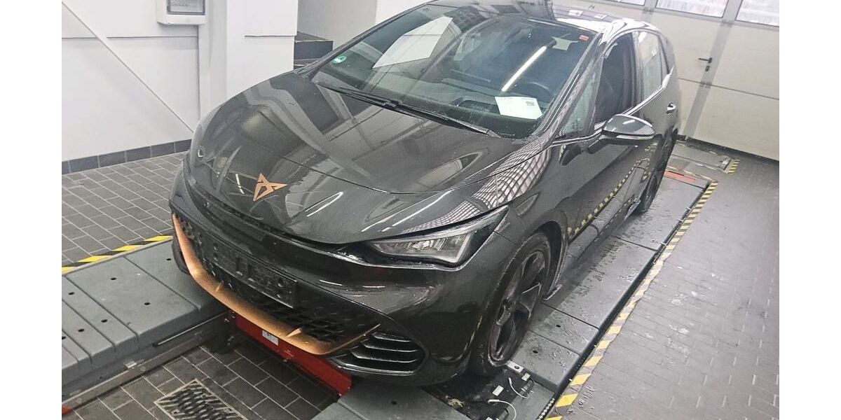 Cupra Born 24.962 km 24.045 &euro; Hagen 58091