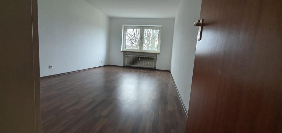 Etagenwohnung Oberhausen Biefang - 3 Zimmer, 62 m&sup2;, 695&euro; | Angebot:23727631