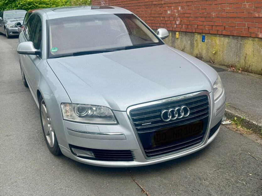 Audi A8 227.000 km 5.400 € Dortmund 44137