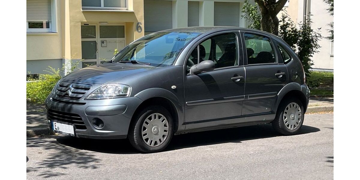 Citroen C3 125.879 km 2.450 &euro; Essen 45149