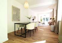 Haus zum Kaufen in Krefeld 690.000 € 158 m²