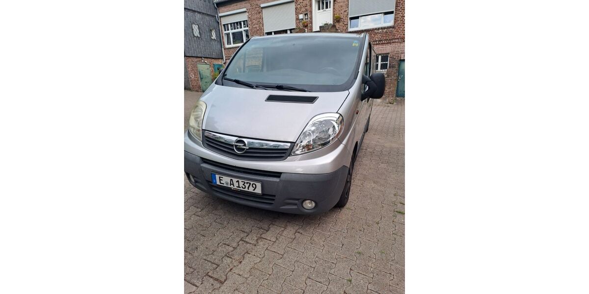 Opel Vivaro 164.730 km 10.000 &euro; Essen 45219