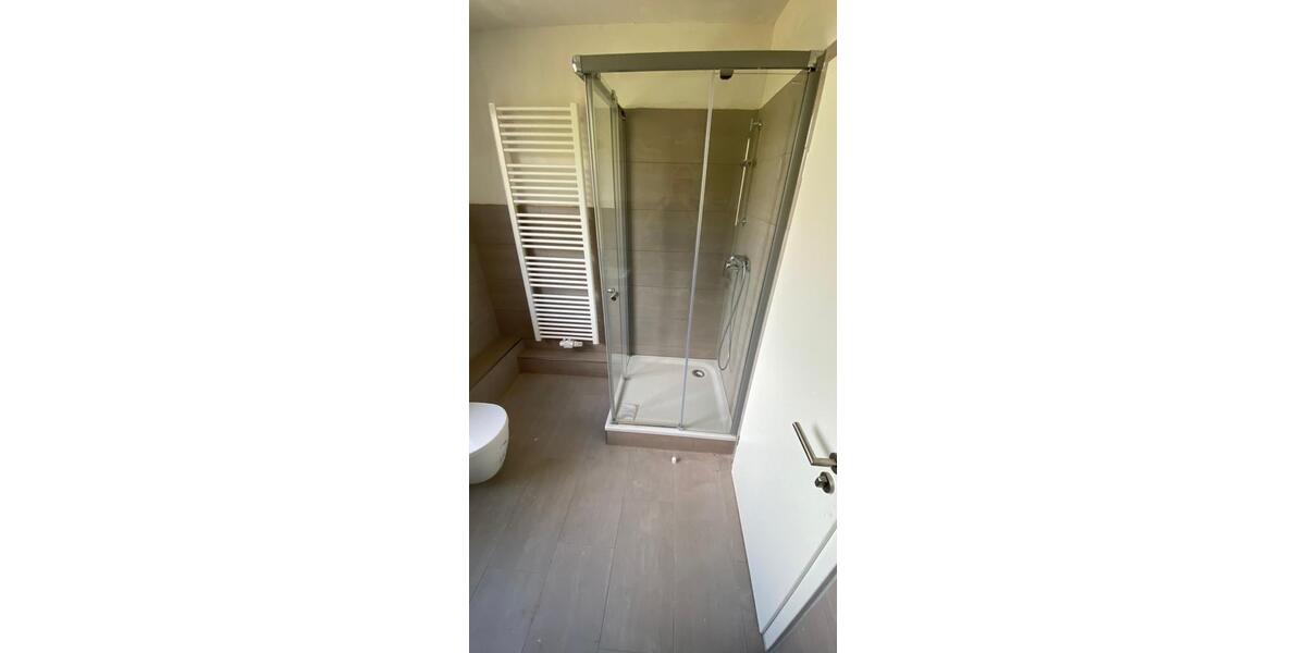 *** Covivio modernisiert für Sie! Charmante EG-Wohnung mit Duschbad! *** 4 zimmer