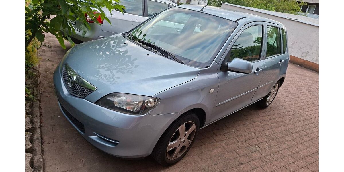 Mazda 2 144.000 km 2.395 &euro; Hattingen 45527